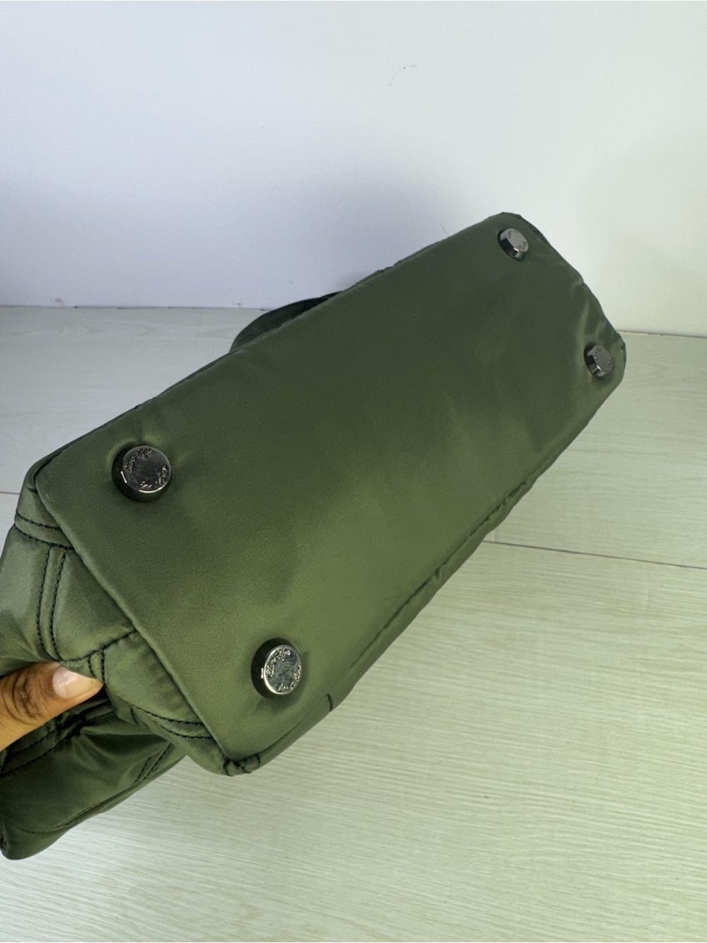 Lug Skyliner Tote in Olive Green - Picture 9 of 12